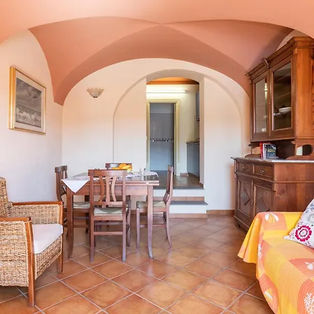 Il Palazzo Storico شقة بوسا